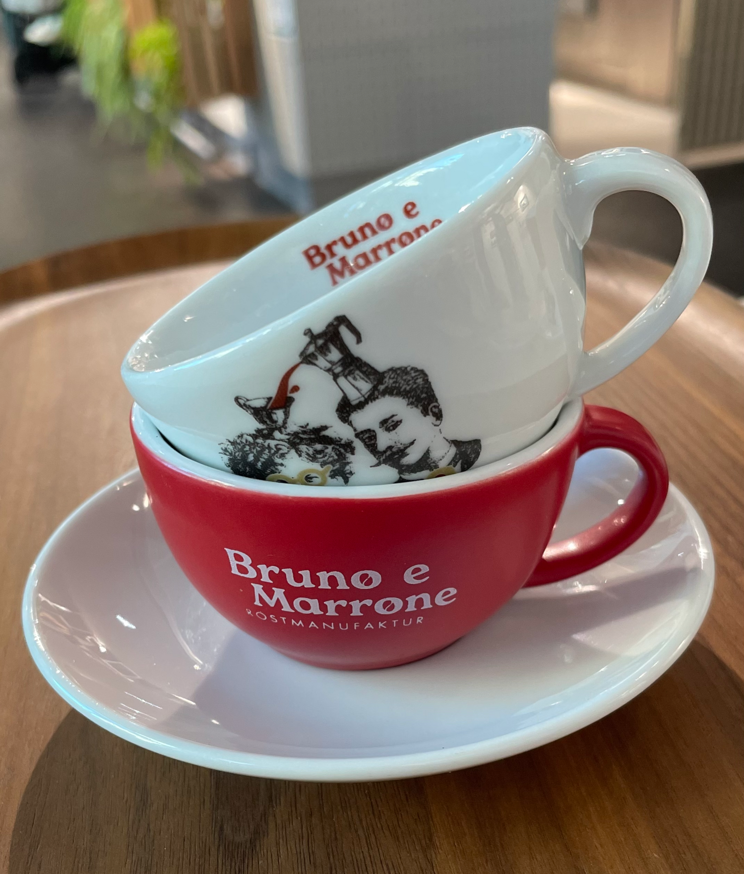 Cappuccinotassen, Espressotassen