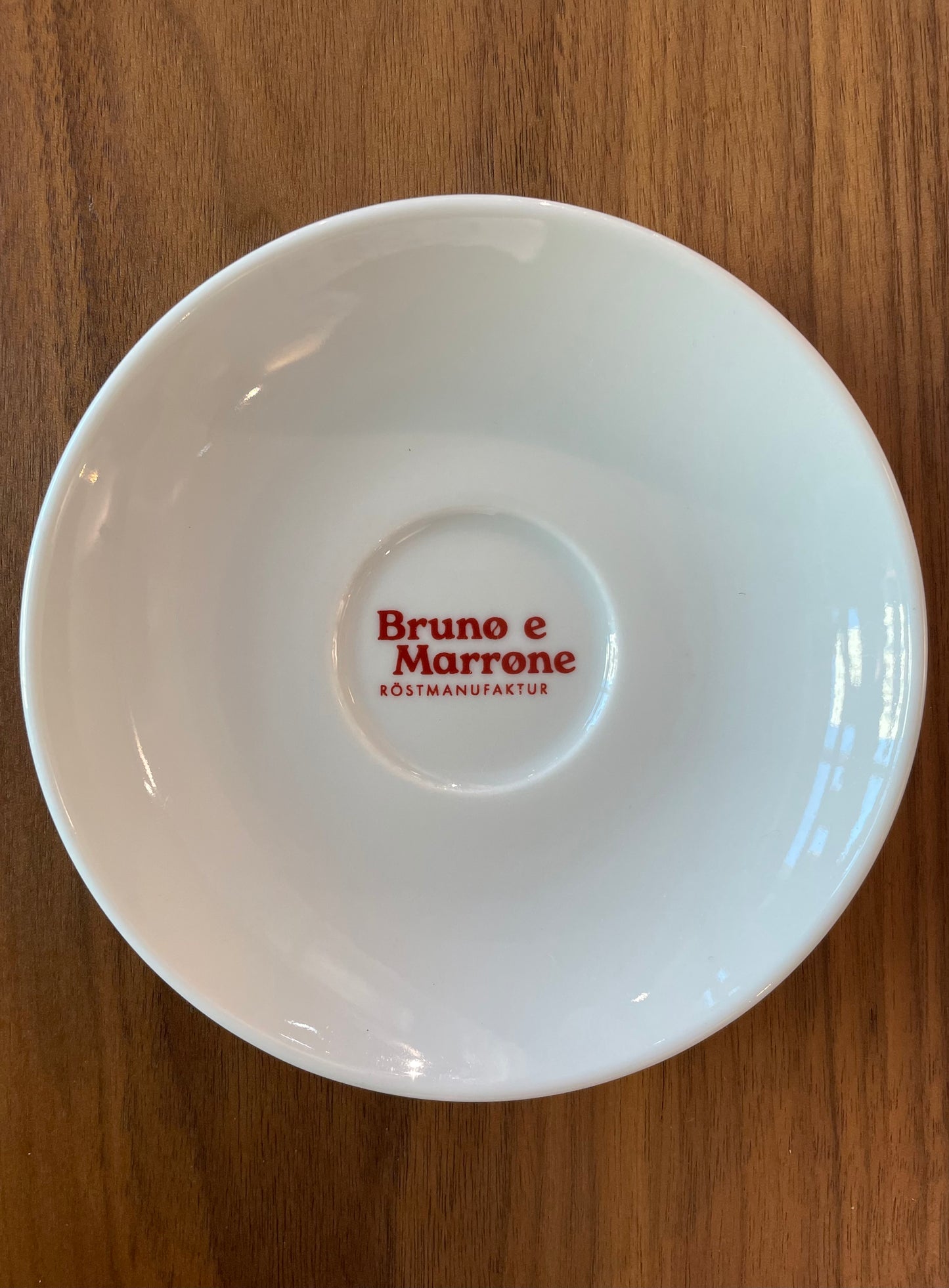 Espressotasse rot und Untertasse mit Bruno e Marrone Logo